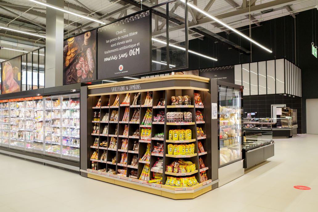 Bout de rayonnage en bois pour saucissons